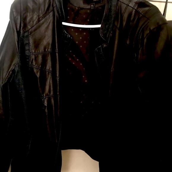 Half leather and denim jacket - Picture 2 of 2